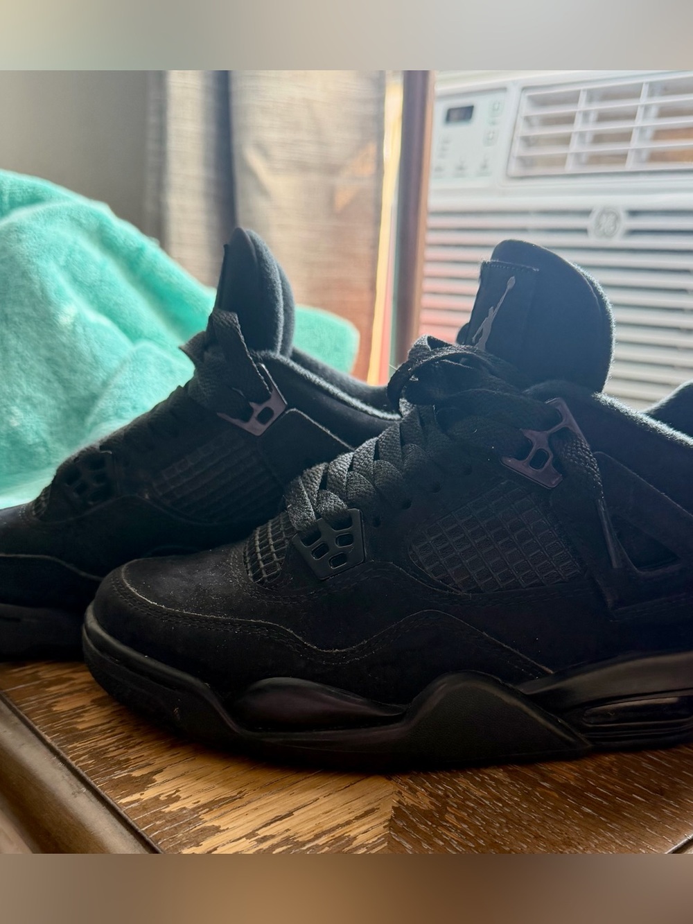 Black Jordan 4 sneakers in US 4 #basketball #retro